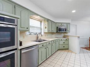 2405  Perryland Drive , Arlington Texas 76013