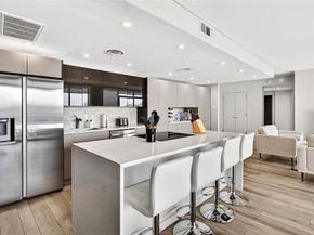 6211  Northwest Highway  400, Dallas Texas 75225