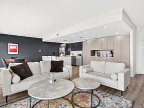 6211  Northwest Highway  400, Dallas Texas 75225