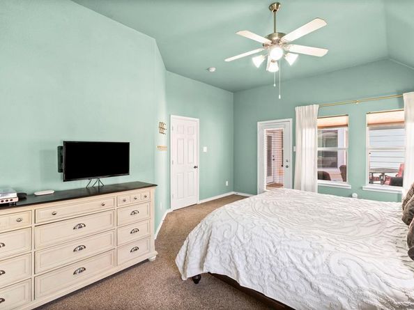 1236  Spanish Moss Drive , Savannah Texas 76227