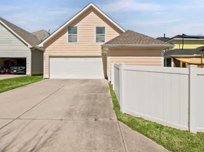 1236  Spanish Moss Drive , Savannah Texas 76227