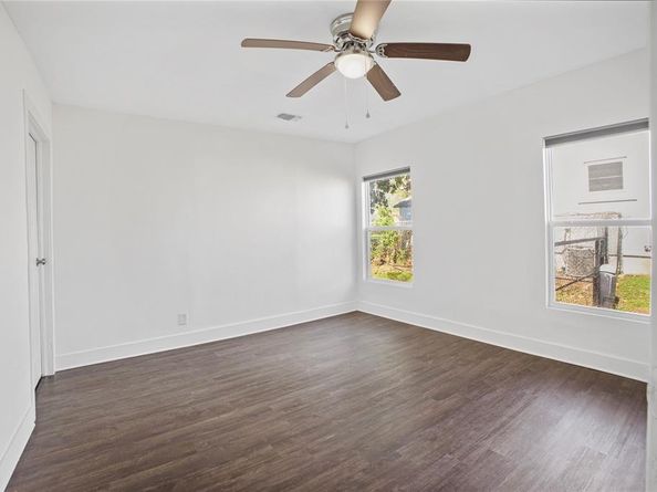 3027  Southland Street , Dallas Texas 75215