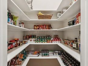 2221  Southern Oaks Drive , Cedar Hill Texas 75104