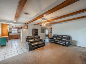 1548  Carl Street , Fort Worth Texas 76103