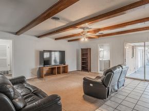 1548  Carl Street , Fort Worth Texas 76103