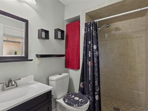 409  Colonial Drive , Garland Texas 75043