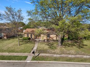 409  Colonial Drive , Garland Texas 75043