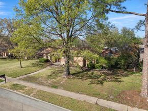 409  Colonial Drive , Garland Texas 75043