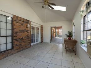 2721 W Oakdale Road , Irving Texas 75060