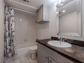 2721 W Oakdale Road , Irving Texas 75060