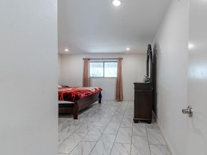 2721 W Oakdale Road , Irving Texas 75060