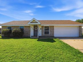 6944  Knob Hill Road , Forest Hill Texas 76140