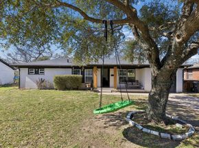 2141  Ridgeview Street , Fort Worth Texas 76119