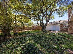 2616  Pin Oak Lane , Plano Texas 75075