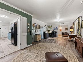 8309  Londonderry Lane , Dallas Texas 75228