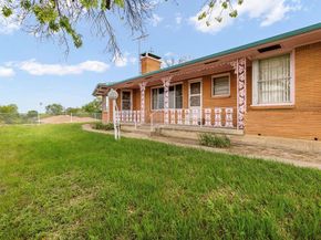 2000  Standifer Street , Fort Worth Texas 76164