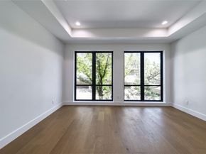 3601  Routh Street  2F, Dallas Texas 75219