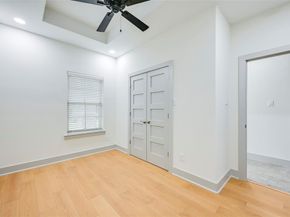 1102  Fort Worth Street , Grand Prairie Texas 75050