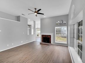 324  Faircrest Drive , Arlington Texas 76018