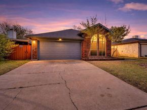 324  Faircrest Drive , Arlington Texas 76018