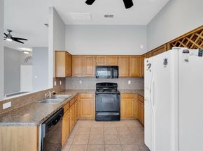 324  Faircrest Drive , Arlington Texas 76018