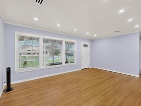 1705  Mariposa Drive , Dallas Texas 75228