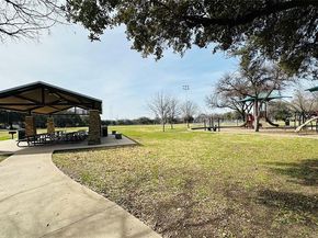 5200  Martel Avenue  3N, Dallas Texas 75206