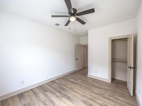 5100  Chapman Street , Fort Worth Texas 76105