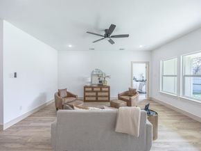 5100  Chapman Street , Fort Worth Texas 76105