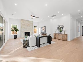 4426  Bonham Street , Dallas Texas 75229