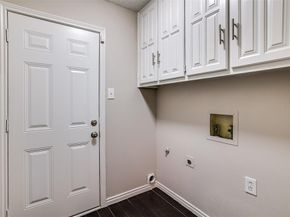 4129  Hackmore Loop , Irving Texas 75061