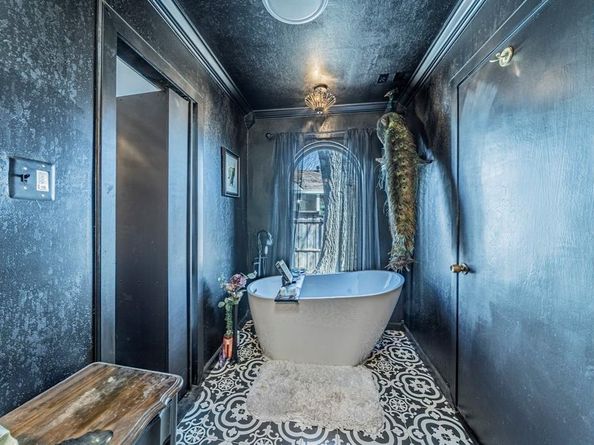 1206  Clinton Street , Garland Texas 75040