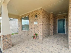 524  Big Horn Pass , Denton Texas 76210
