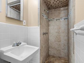 1108  Paula Drive , Arlington Texas 76012