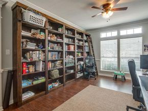 6602  Fox Glen Drive , Arlington Texas 76001