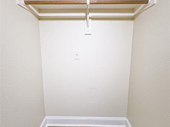 1905  Meera Lane , Mansfield Texas 76063