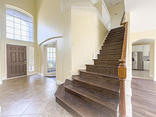 1905  Meera Lane , Mansfield Texas 76063