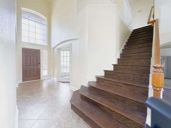 1905  Meera Lane , Mansfield Texas 76063