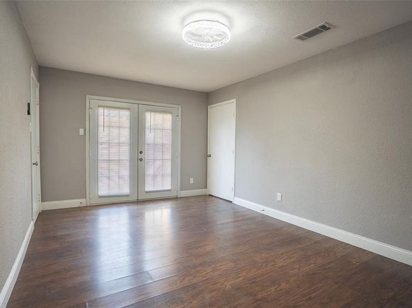 1610  Saint James Drive , Carrollton Texas 75007