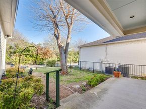 895  Ivy Lane , Rockwall Texas 75087