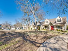 895  Ivy Lane , Rockwall Texas 75087