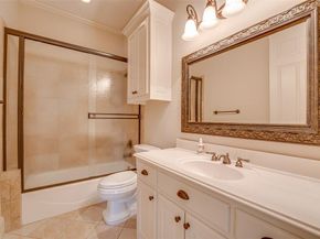 895  Ivy Lane , Rockwall Texas 75087