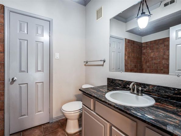 2524  Preston Road  1404, Plano Texas 75093