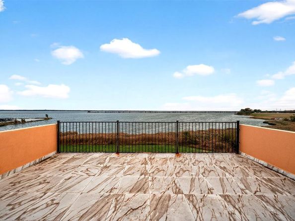 5218  Lake Terrace Court , Garland Texas 75043