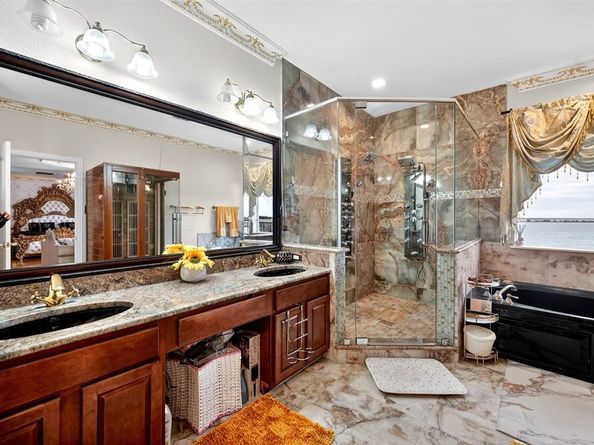 5218  Lake Terrace Court , Garland Texas 75043