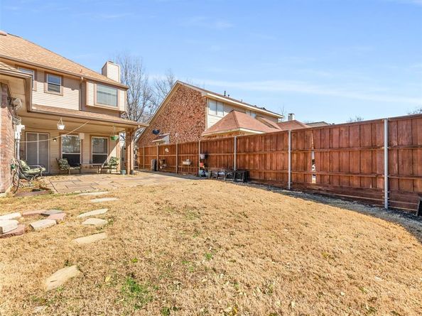 1112  Wild Cherry Drive , Carrollton Texas 75010