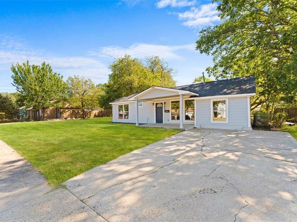 326  brownlee  , Dallas Texas 75224