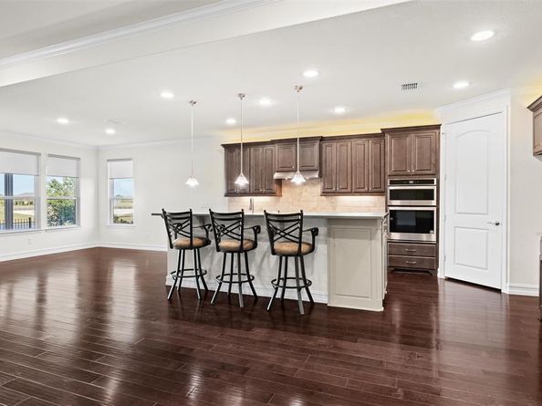 2112  Vista Creek Drive , Frisco Texas 75036