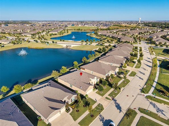 2112  Vista Creek Drive , Frisco Texas 75036