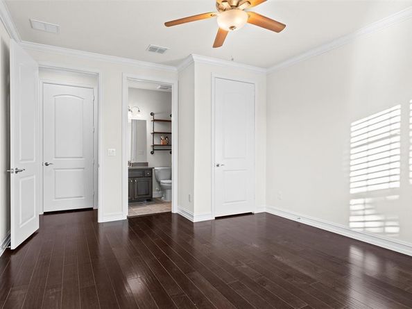 2112  Vista Creek Drive , Frisco Texas 75036